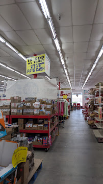 Ollie's Bargain Outlet - Photo 8 - Car repair in Gulfport, MS, Gulfport
