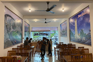 Nasi Kapau Minang Asli image