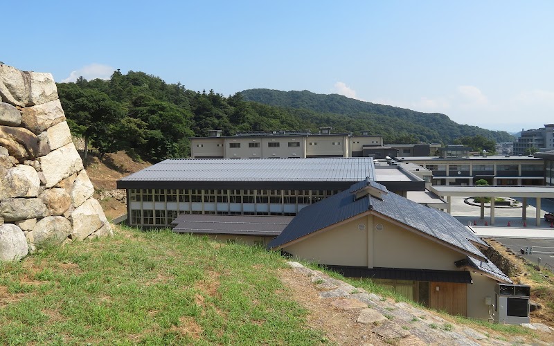 鳥取県立鳥取西高等学校 鳥取県鳥取市東町 高等学校 学校 塾 グルコミ
