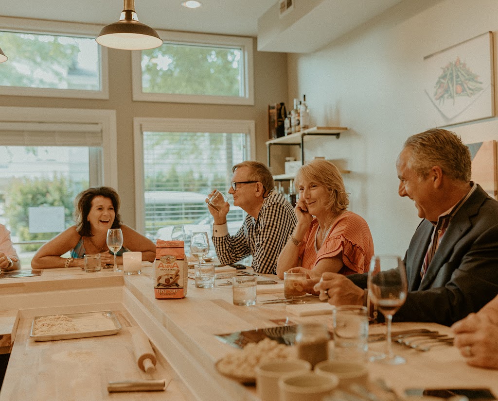 The Chef's Table 40059