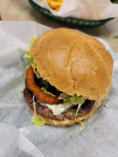 Beer Store «Friendly Greek Bottle Shop», reviews and photos, 549 New Holland Ave, Lancaster, PA 17602, USA