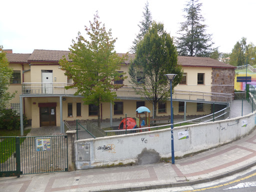 Partzuergoko Haur Eskola Errenteriako Haurreskola Uztargi, Institución educativa pública en Errenteria,Gipuzkoa