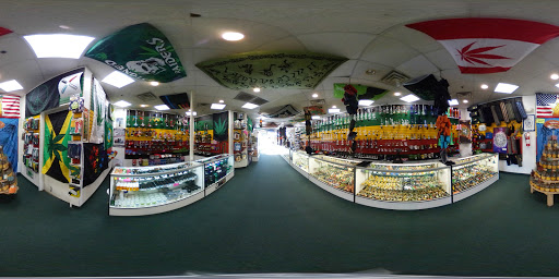 Tobacco Shop «High Maintenance Smoke Shop», reviews and photos, 4980 W Ray Rd #13, Chandler, AZ 85226, USA