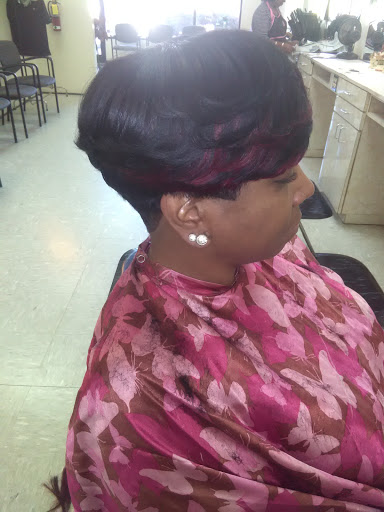 Beauty Salon «Nouveau-U Unisex Salon», reviews and photos, 1006 Settlers Landing Rd # M, Hampton, VA 23669, USA