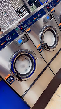 Jk Coin Laundry / Lavanderia - Photo 3 - Car repair in Montclair, CA, Ontario