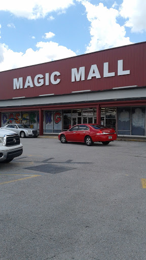 Magic Mall Plaza, 2155 W Colonial Dr, Orlando, FL 32804, USA, 