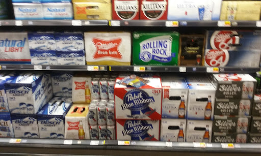 Grocery Store «Kroger», reviews and photos, 25780 Middlebelt Rd, Farmington Hills, MI 48336, USA