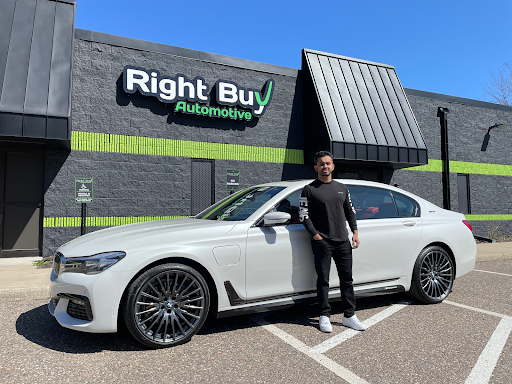 Used Car Dealer «Right Buy Automotive», reviews and photos, 1333 154th Ave NE #250, Ham Lake, MN 55304, USA