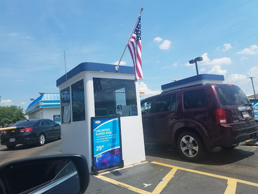 Car Wash «Delta Sonic Car Wash», reviews and photos, 1780 N Aurora Rd, Naperville, IL 60563, USA