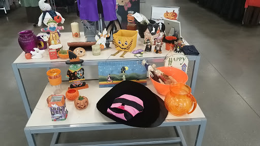 Thrift Store «Goodwill Virginia Center Retail Store», reviews and photos, 10231 Washington Hwy, Glen Allen, VA 23059, USA