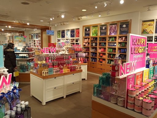 Bath & Body Works