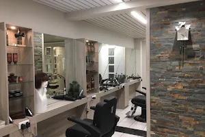 Coiffeur Oberle image