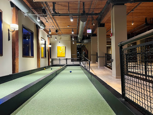 American Restaurant «Pinstripes», reviews and photos, 435 E Illinois St, Chicago, IL 60611, USA