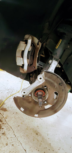 Auto Repair Shop «AM PM Auto Service, Inc.», reviews and photos, 1370 Lincoln Ave, Holbrook, NY 11741, USA