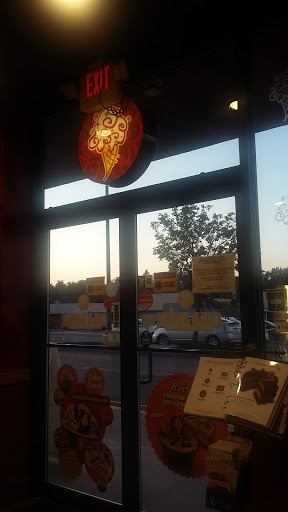 Ice Cream Shop «Cold Stone Creamery», reviews and photos, 4700 Vestal Pkwy E, Vestal, NY 13850, USA