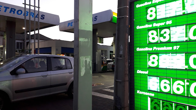 Comentarios y opiniones de Bencinera Petrobras Economica