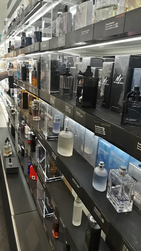 Cosmetics Store «SEPHORA», reviews and photos, 7700 W Arrowhead Towne Center #1199, Glendale, AZ 85308, USA