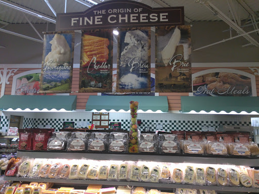 Grocery Store «Value Fresh Market Place», reviews and photos, 24800 Hoover Rd, Warren, MI 48089, USA