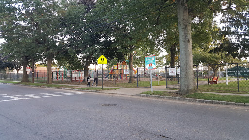 Park «Martin Bunky Reid Park», reviews and photos, Broadway Ave & Urban Ave, Westbury, NY 11590, USA