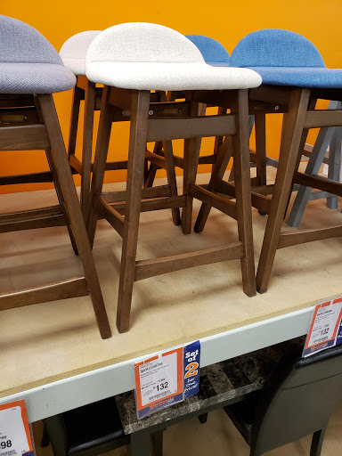 Furniture Store «Weekends Only Furniture & Mattress», reviews and photos, 8315 Center Run Dr, Indianapolis, IN 46250, USA