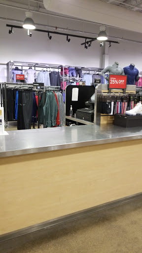 Sporting Goods Store «Nike Factory Store», reviews and photos, 120 Laconia Rd #201, Tilton, NH 03276, USA
