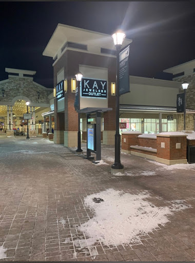 Jewelry Store «Kay Jewelers Outlet», reviews and photos, 3965 Eagan Outlets Pkwy #460, Eagan, MN 55122, USA