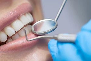 מרפאת קיי סמייל | טיפולי שיניים ויופי | ראשון לציון image