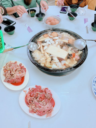 Songjiang buffet Stone Hot Pot City
