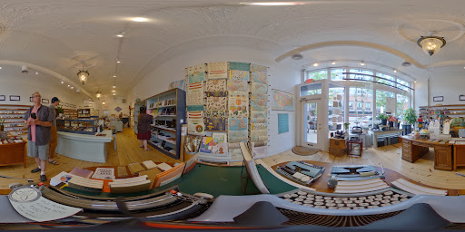 Invitation Printing Service «On Paper», reviews and photos, 737 N High St, Columbus, OH 43215, USA