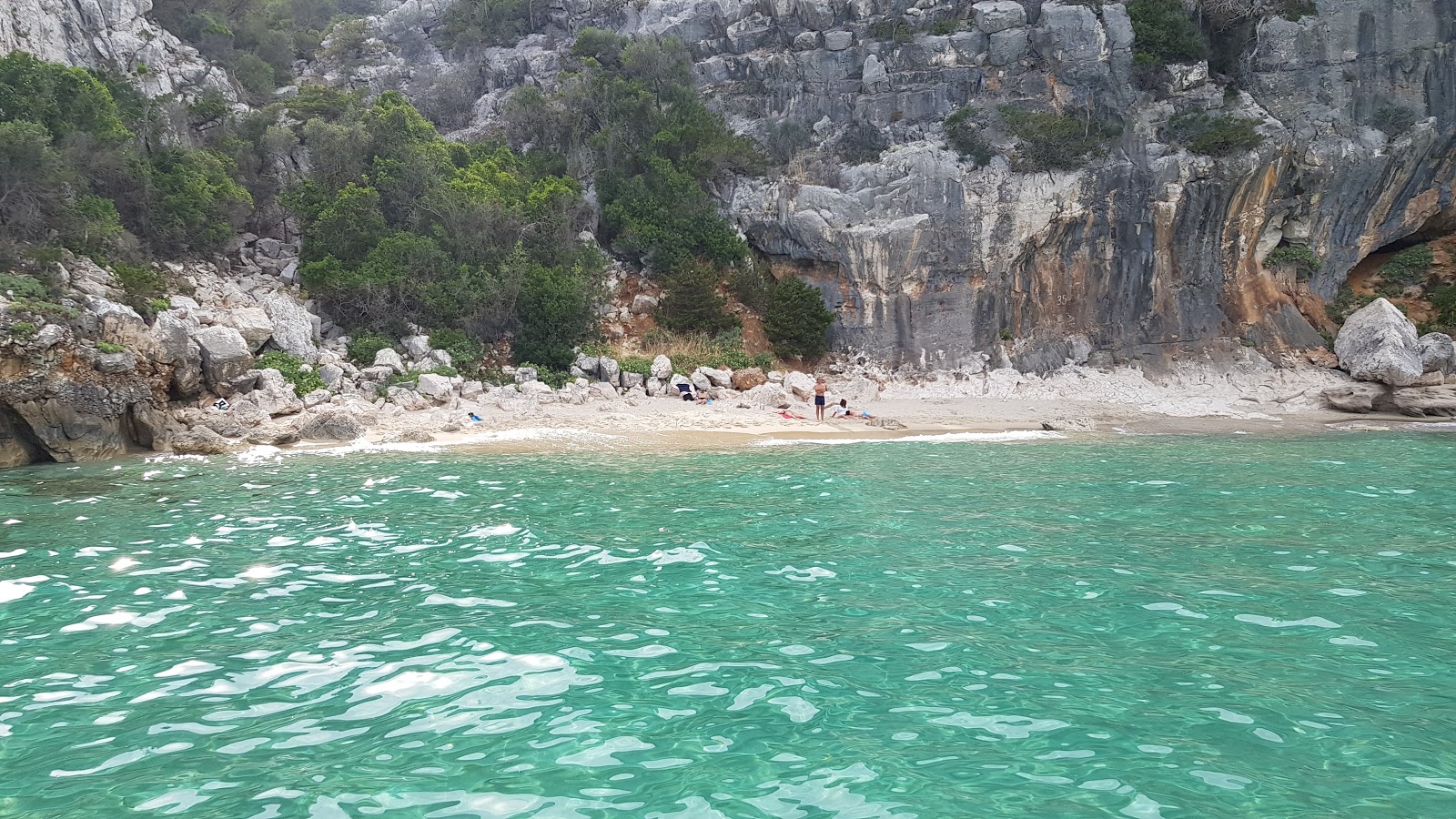 Foto von Spiaggia Ziu Santoru befindet sich in natürlicher umgebung