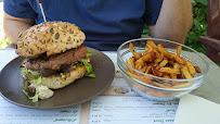 Hamburger du Restaurant Lou Camillou à Saint-Léon-sur-Vézère - n°18