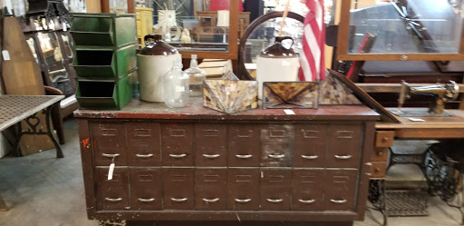 Building Materials Store «ReUse Depot», reviews and photos, 50 Madison St, Maywood, IL 60153, USA