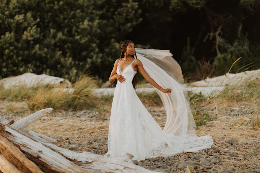 Bridal Shop «a&bé bridal shop dallas», reviews and photos, 154 Glass St #110, Dallas, TX 75207, USA