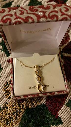 Thrift Store «Preloved ( Promenade )», reviews and photos, 689 S Union Ave, Pueblo, CO 81004, USA