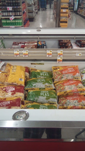 Grocery Store «Price Less IGA», reviews and photos, 2000 Gault Ave N, Fort Payne, AL 35967, USA