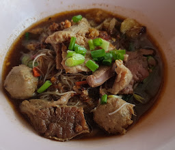 ก๋วยเตี๋ยวเรือ น้องเบียร์ คลอง4 photo