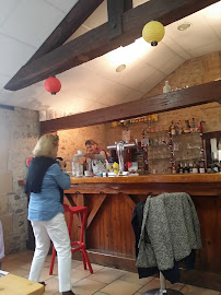 Atmosphère du Bar- Restaurant Le Relais de Blis-et-Born à Bassillac et Auberoche - n°15