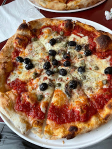 Pizzeria D’Asporto Pizza Nuova Via Pierluigi da Palestrina, 195, 41122 Modena MO, Italia