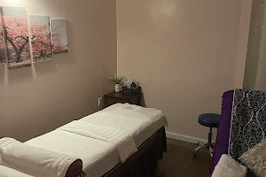 Relax Zone Massage image