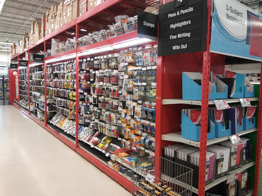 Office Supply Store «Staples», reviews and photos, 23131 Michigan Ave, Dearborn, MI 48124, USA