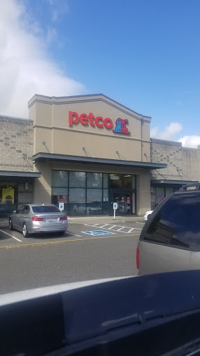 Pet Supply Store «Petco Animal Supplies», reviews and photos, 2617 196th St SW #141, Lynnwood, WA 98036, USA