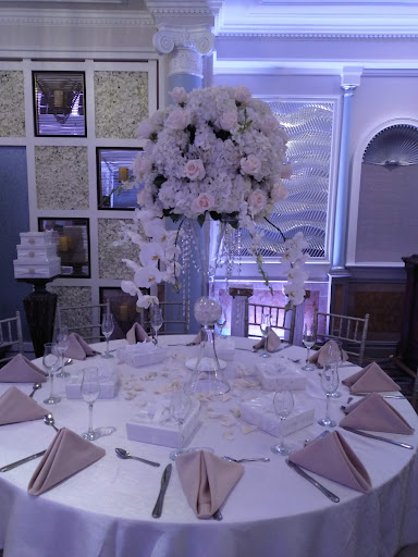 Florist «Flowers by Emil», reviews and photos, 7305 18th Ave, Brooklyn, NY 11204, USA