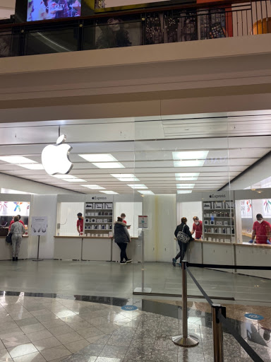 Computer Store «Apple Polaris Fashion Place», reviews and photos, 1500 Polaris Pkwy, Columbus, OH 43240, USA