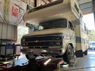 Suncoast Truck / Rv / Marine Repair Center