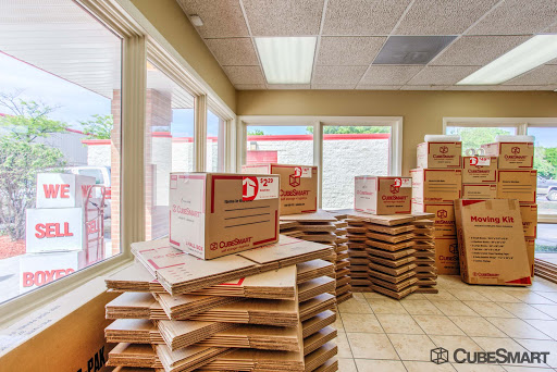 Self-Storage Facility «CubeSmart Self Storage», reviews and photos, 1730 Irving Park Rd, Schaumburg, IL 60193, USA