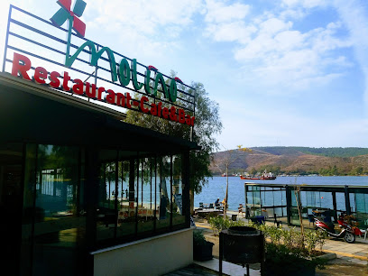 Molino Restaurant Cafe&Bar