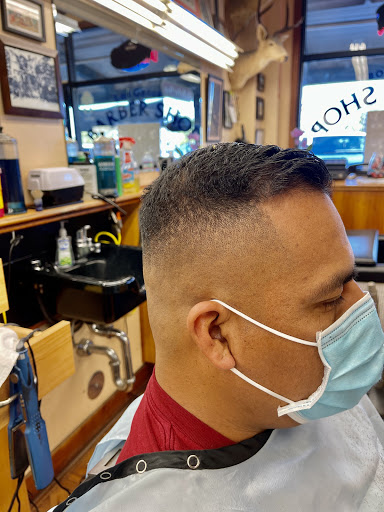 Barber Shop «Los Gatos Barber Shop», reviews and photos, 15692 Los Gatos Blvd, Los Gatos, CA 95032, USA