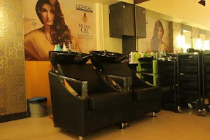 Marigold Hair & Beauty Salon image