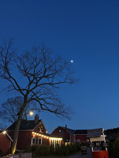 Farm «Jones Family Farms», reviews and photos, 606 Walnut Tree Hill Rd, Shelton, CT 06484, USA