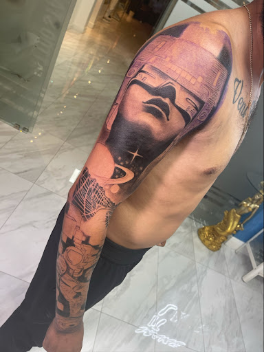 Explore small animal tattoo ideas, creative tattoo ideas in Coral Springs, available at MB Tattoo Studio